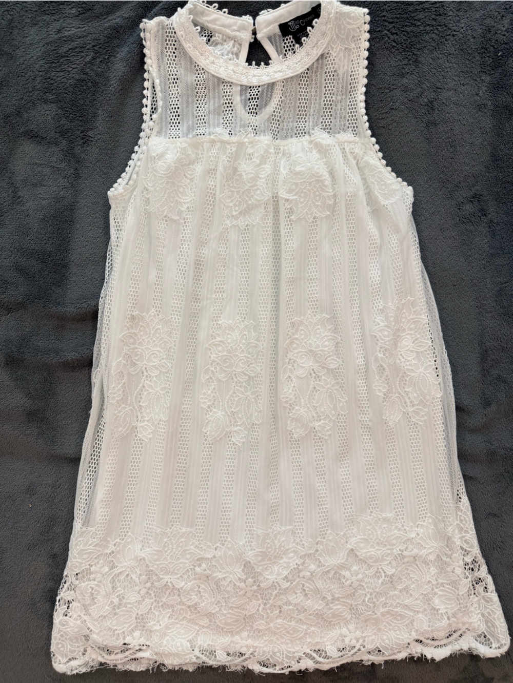 Miss Chievous White Lace Sleeveless Overlay Dress Size Medium